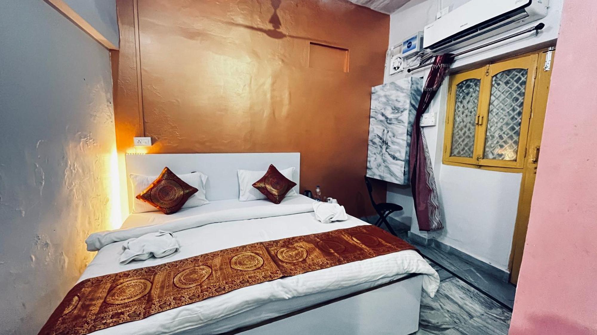 Vibe N Joy Guest house *